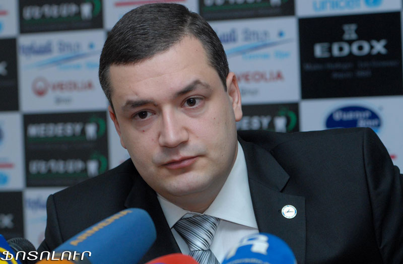 Տիգրան Ուրիխանյան. &laquo;Այսօր բոլորի սրտերում ցավ է&raquo; (տեսանյութ)