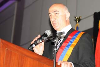 Գագիկ Գևորգյան. Ցանկանում ենք, որ Հայաստանը դառնա ոսկերչական գործի համաշխարհային լավագույն կենտրոններից մեկը Գագիկ Գևորգյան. Ցանկանում ենք, որ Հայաստանը դառնա ոսկերչական գործի համաշխարհային լավագույն կենտրոններից մեկը