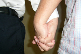 Ինդոնեզիայում միասեռականների կպատժեն մահակի հարվածներով