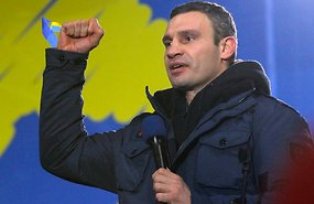 Կիևում լարված իրավիճակը շարունակվում է. Կլիչկոն  իրավապահներին կոչ է  անում անցնել ցուցարարների կողմը (ուղիղ միացում)