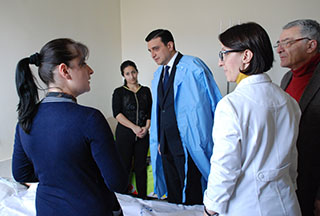 Արմեն Մուրադյանն այցելեց «Նորք» ինֆեկցիոն հիվանդանոցում գտնվող մանկապարտեզի երեխաներին