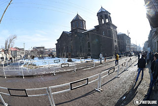 Հովիկ Աբրահամյանը մեկնելու է Գյումրի