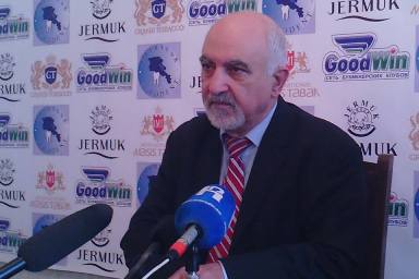 Պարույր Հայրիկյան. &laquo;2015 թվականը մի մեծ փոփոխություն կարող է առաջացնել աշխարհի կյանքում&raquo;