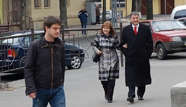 Արսեն Ավակովի որդին մեկ միլիոն դոլարով գնել է էլիտար բնակարան. մամուլ