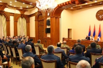 Արցախում պարգևատրել են զինծառայողներին