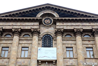 Եվրանեսթի պատվիրակները լուսանկարվեցին և ծառ տնկեցին