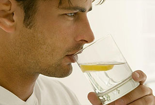 Կիտրոնով ջուր խմելու առավելությունները