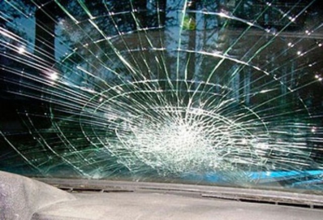 Խոշոր վթար «Գրանդ Քենդի» սրճարանի մոտ