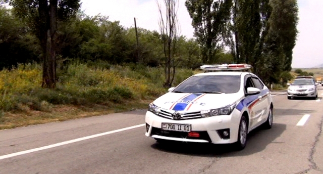 Երևան-Սևան ավտոճանապարհին՝ արծվի արձանի մոտ մեքենաներ են բախվել. կան վիրավորներ