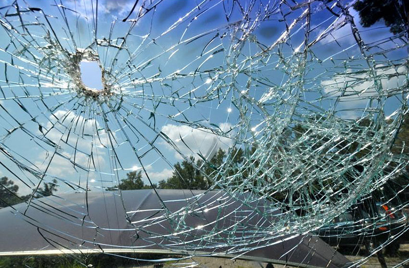 Ջերմուկ քաղաքի խաչմերուկի մոտ մեքենան գլորվել է ձորը