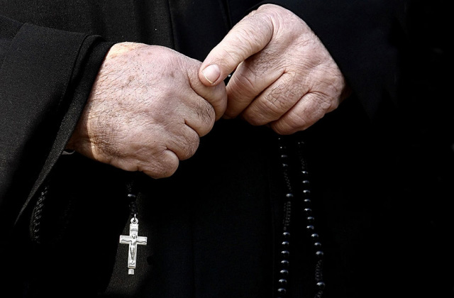 10 սարսափելի փաստ, որոնց մասին կաթոլիկ եկեղեցին գերադասում է լռել