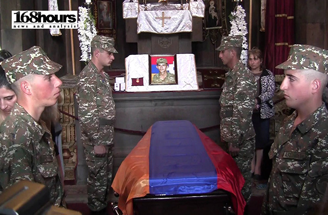 «Տանջված երեխա՝ մանկությունից…». Տեղի ունեցավ շարքային Գրիգոր Հարությունյանի հոգեհանգստի արարողությունը