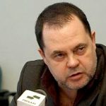 Для Сержа Саргсяна и его сторонников это даже хорошо, так как демонстрирует всему миру явную демократию, когда каждый может высказывать своё мнение. Трофимчук Для Сержа Саргсяна и его сторонников это даже хорошо, так как демонстрирует всему миру явную демократию, когда каждый может высказывать своё мнение. Трофимчук