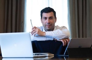 Защитить Веру – значит отвергнуть революцию. Микаэл Минасян