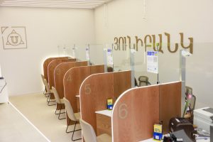 Moody’s повысило долгосрочные рейтинги депозитов Юнибанка до B1, прогноз стабильный